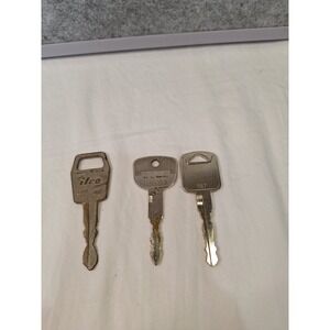 Vintage Key Lot Ilco 1185 FD H55 Cole RD909 H67 Metal Keys USA Made 3pc